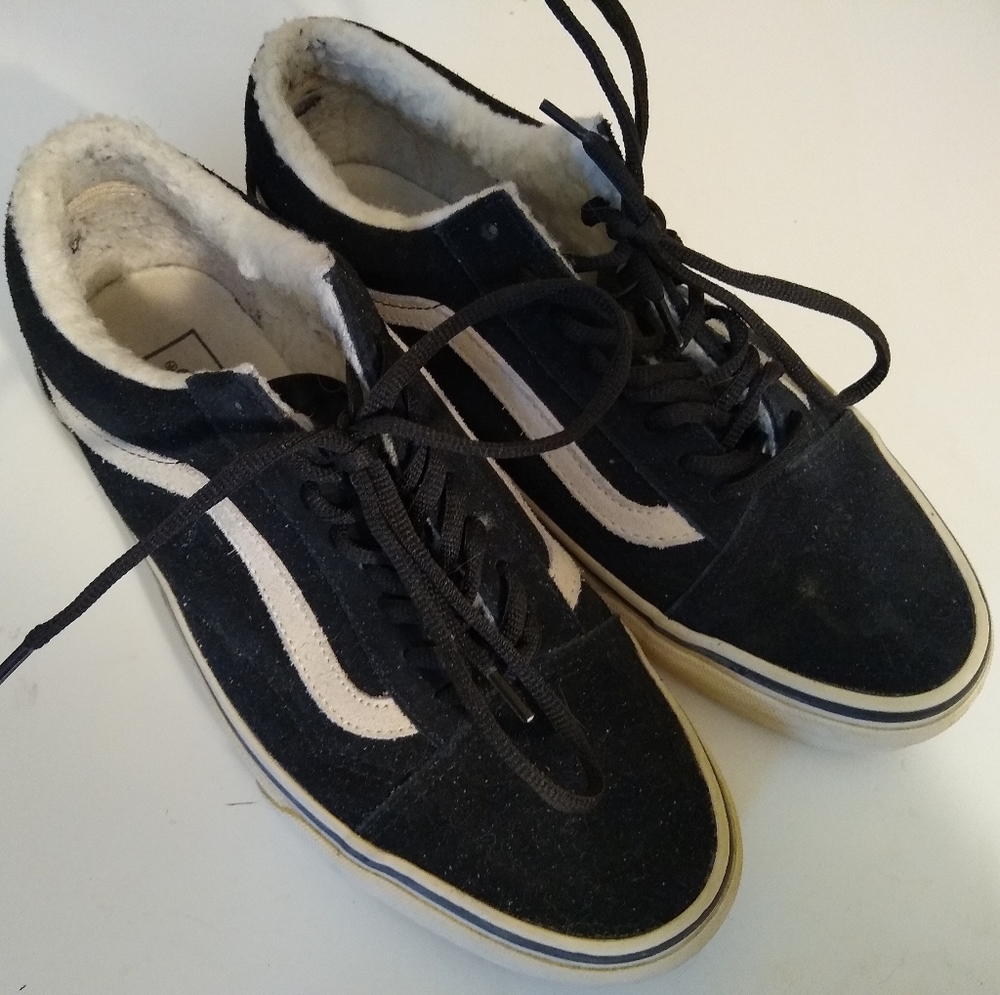 Vans Black suede with faux fur lining - 9